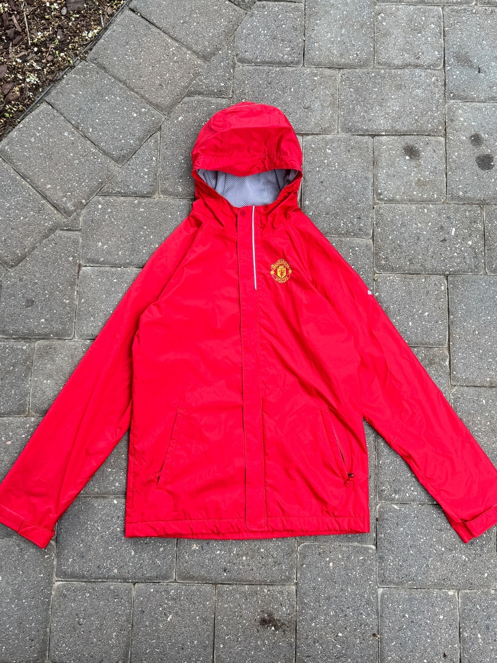 Columbia Manchester United Youth Large Red Hooded Rain Jacket Windbreaker